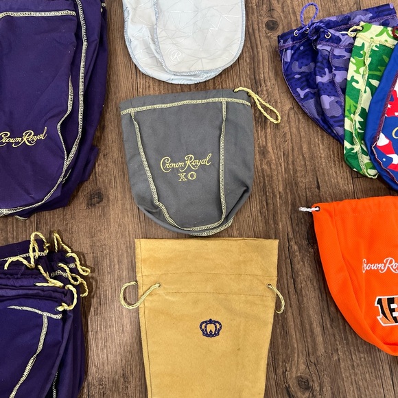 Assorted Crown Royal bags - Picture 3 of 4